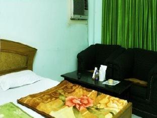 Hotel Neelkanth Lucknow Eksteriør billede